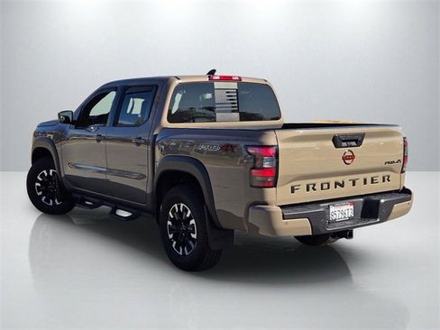 Used 2023 Nissan Frontier PRO-4X w/ Technology Package image 6