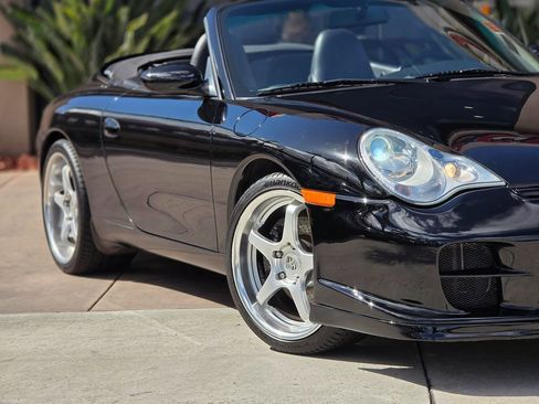 Used 2004 Porsche 911 Carrera image 4