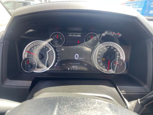 Used 2014 RAM 2500 Laramie w/ Convenience Group AWD/4WD image 19