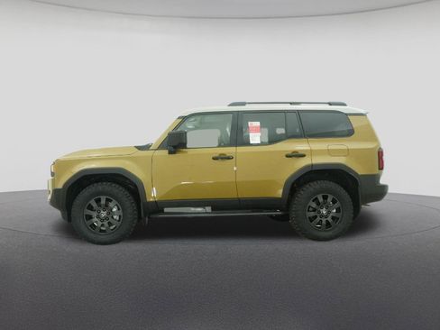 New 2026 Toyota Land Cruiser w/ Premium Package AWD/4WD image 19