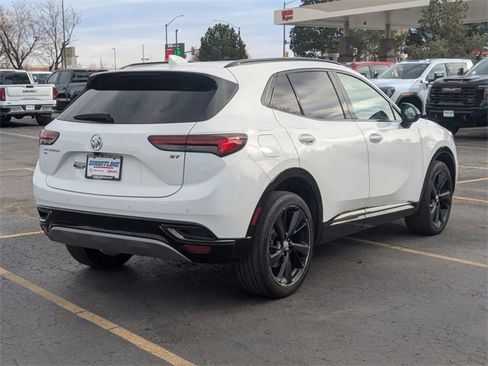 Used 2022 Buick Envision Essence w/ Sport Touring Package image 4