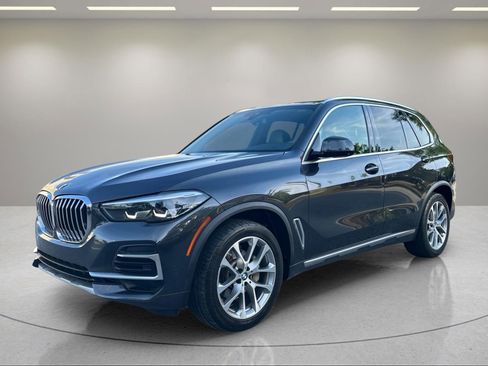 Used 2022 BMW X5 sDrive40i w/ Premium Package RWD image 1