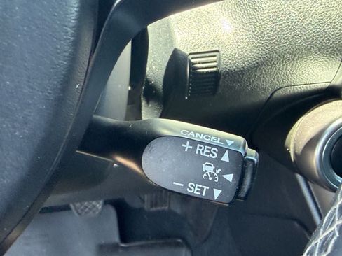 Used 2024 Toyota GR86 RWD image 18