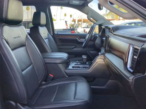 Used 2024 GMC Sierra 1500 Denali image 32
