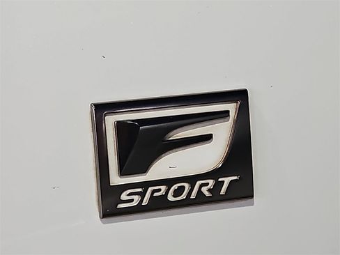 Used 2017 Lexus RC 200t F Sport image 10