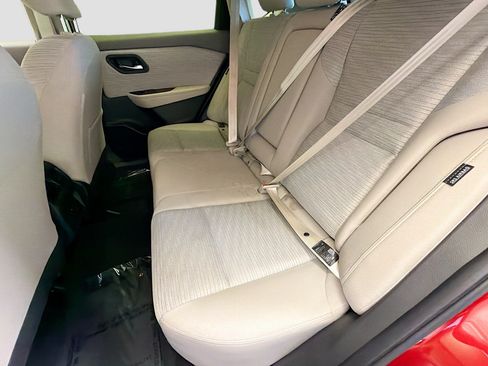 Used 2023 Nissan Rogue SV FWD image 13