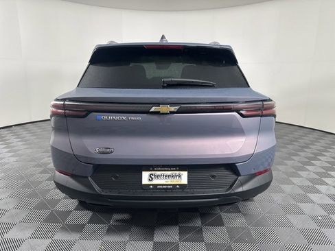 New 2026 Chevrolet Equinox EV LT image 4