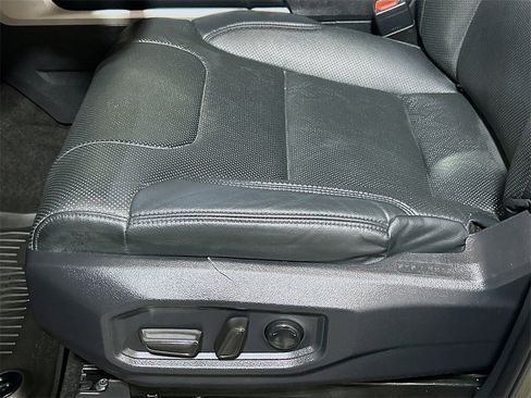 Used 2022 Toyota Tundra Limited image 16