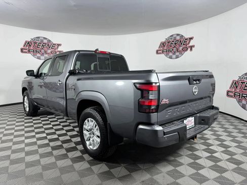 Used 2022 Nissan Frontier SV w/ Technology Package AWD/4WD image 5