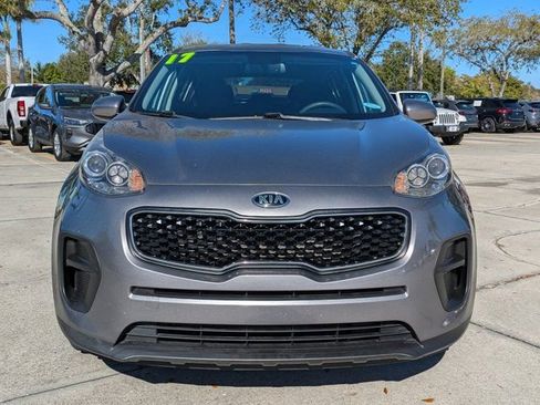 Used 2017 Kia Sportage LX image 8