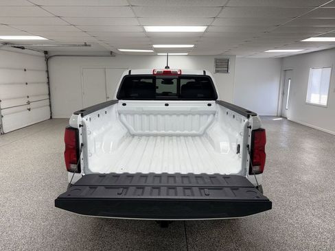 New 2026 Chevrolet Colorado Z71 w/ Z71 Convenience Package 2 AWD/4WD image 27