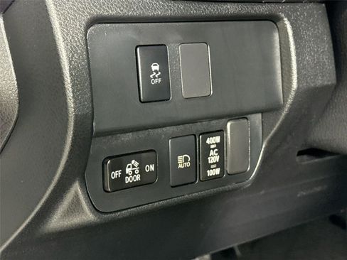 Certified 2021 Toyota Tacoma TRD Sport image 30