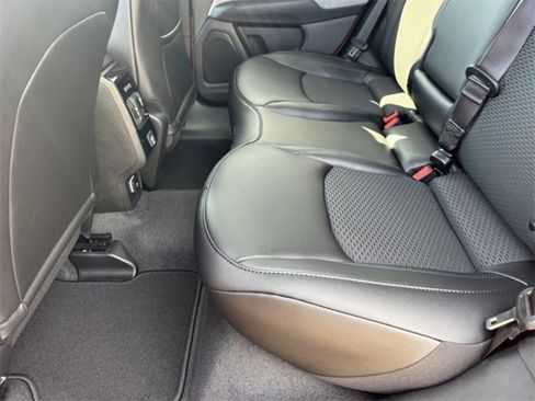 New 2026 Jeep Compass Latitude image 23