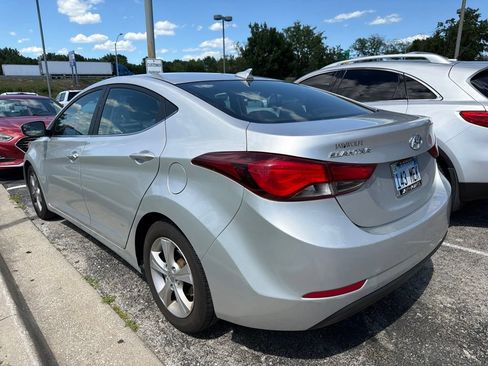 Used 2016 Hyundai Elantra Value Edition FWD image 2