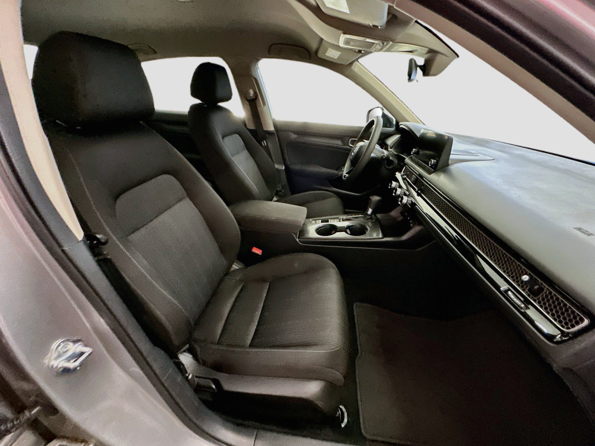 Used 2025 Honda Civic LX image 31