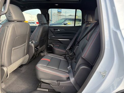 New 2026 Chevrolet Traverse RS image 17