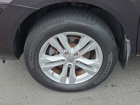 Used 2013 Nissan Rogue SV AWD/4WD image 8