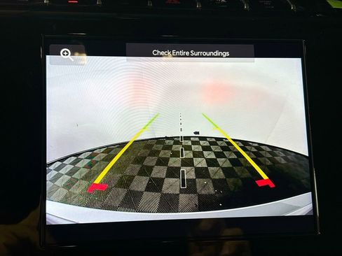 New 2025 Jeep Grand Cherokee Laredo w/ Luxury Tech Group I image 16