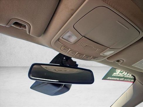 Used 2020 Ford Fusion SE FWD image 21