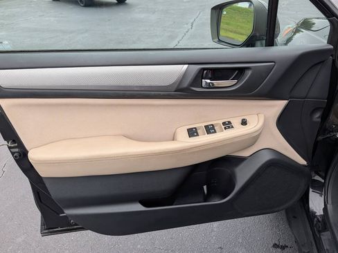 Used 2015 Subaru Outback 2.5i Premium AWD/4WD image 15