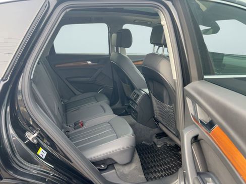 Used 2022 Audi Q5 2.0T Premium image 25