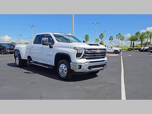 New 2026 Chevrolet Silverado 3500 LTZ w/ LTZ Plus Package image 22