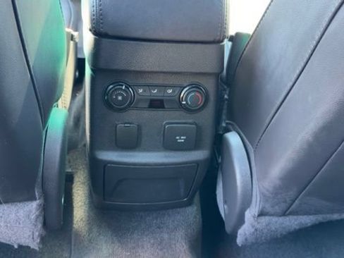 Used 2013 Ford Explorer Limited w/ Class III Trailer Tow Pkg AWD/4WD image 17