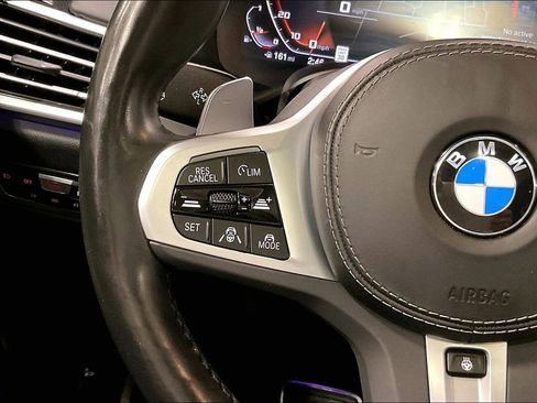 Used 2022 BMW X7 M50i w/ Dynamic Handling Package AWD/4WD image 11