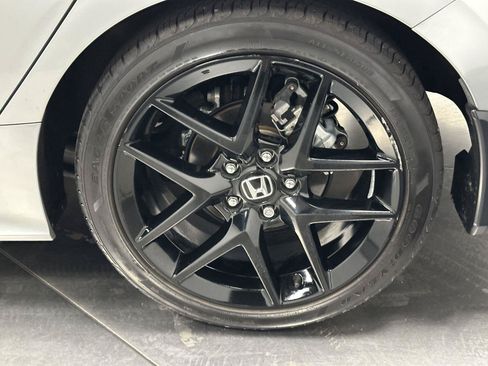 Certified 2025 Honda Civic Sport image 19