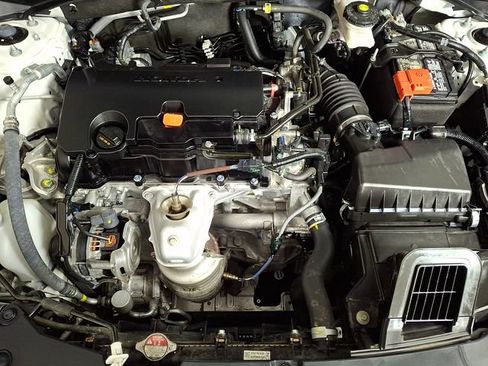 Used 2024 Honda HR-V EX-L image 28