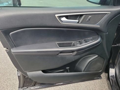 Used 2023 Ford Edge SEL AWD/4WD image 19