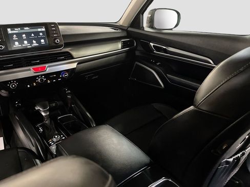 Used 2021 Kia Telluride S image 23