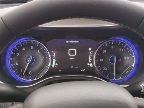 New 2026 Chrysler Pacifica Pinnacle w/ Trailer Tow Group image 28