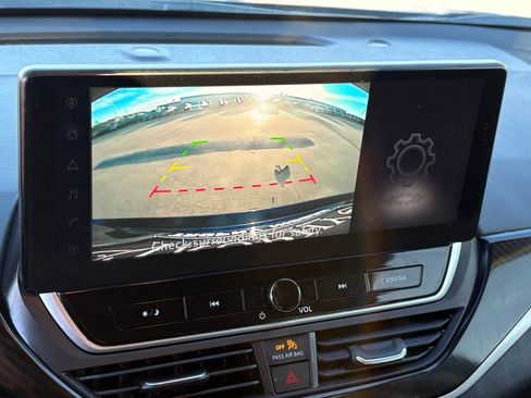 Certified 2024 Nissan Altima 2.5 SR w/ SR Premium Package image 26