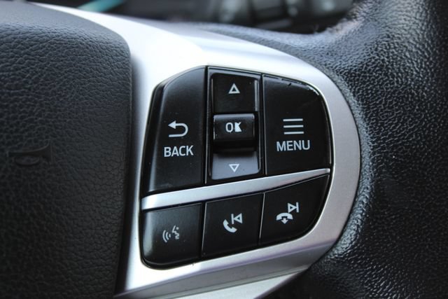 Used 2021 Ford Explorer XLT RWD image 16