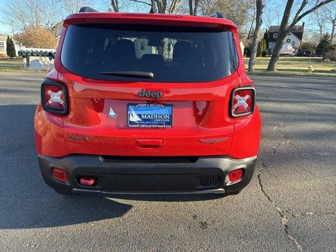 Certified 2020 Jeep Renegade Trailhawk image 10