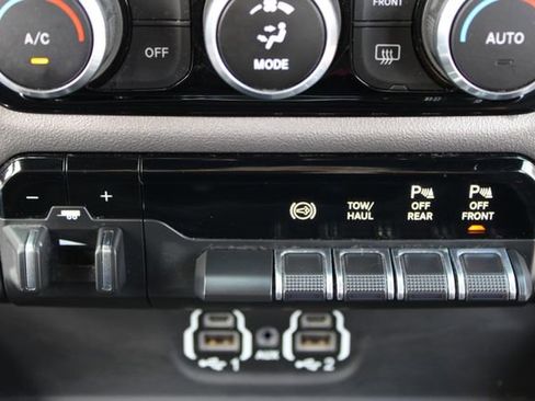 Used 2019 RAM 2500 Big Horn AWD/4WD image 37