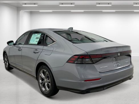 New 2025 Honda Accord EX-L image 5