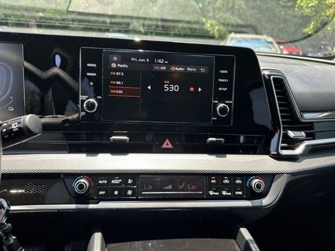Certified 2023 Kia Sportage LX AWD/4WD image 33