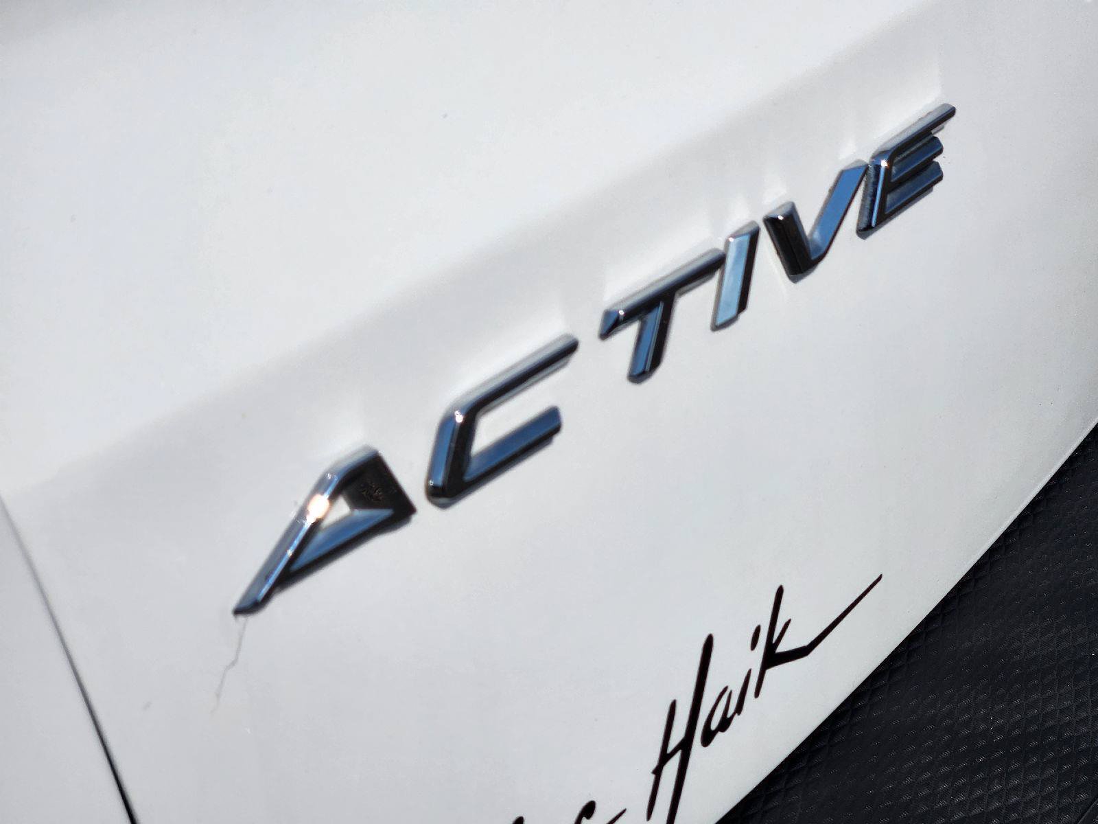 Used 2025 Ford Escape Active FWD image 13