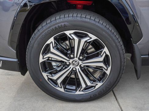 Certified 2025 Toyota RAV4 XSE image 12