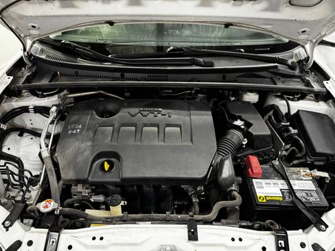 Used 2019 Toyota Corolla LE FWD image 9