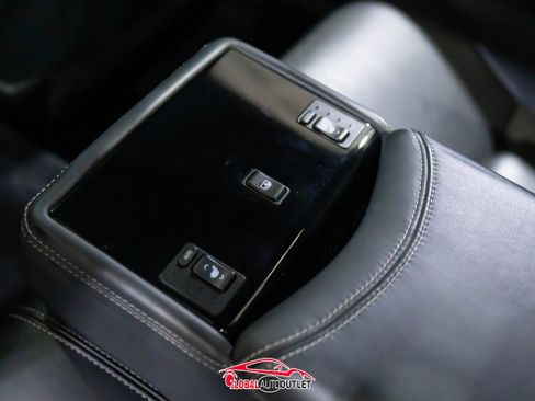 Used 2016 Lexus LS 460 AWD w/ F Sport Package image 23