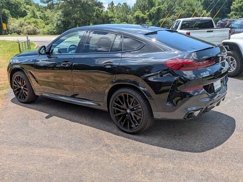 Used 2026 BMW X6 xDrive40i w/ Executive Package AWD/4WD image 4