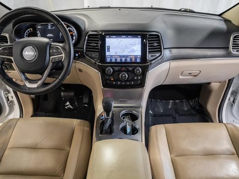 Used 2019 Jeep Grand Cherokee Limited AWD/4WD image 21