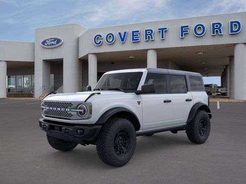 New 2026 Ford Bronco Badlands w/ Sasquatch Package AWD/4WD image 1