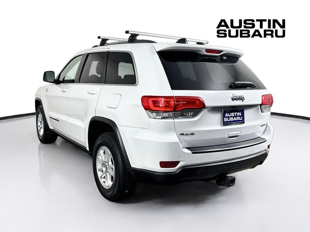 Used 2018 Jeep Grand Cherokee Laredo AWD/4WD image 5