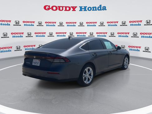 Certified 2023 Honda Accord LX image 8