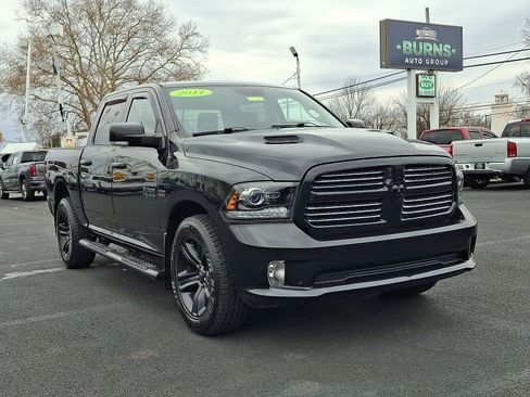 Used 2017 RAM 1500 Sport w/ Black Ram 1500 Sport Group image 2