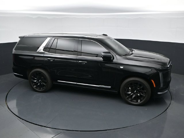 Used 2025 Cadillac Escalade Premium Luxury w/ Touring Package AWD/4WD image 36